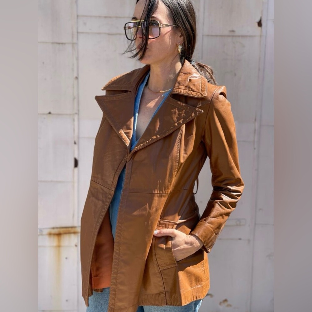 Vintage leather jacket - Picture 3 of 16